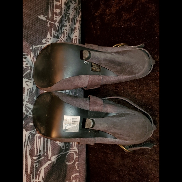 Ankle booties/heels - Picture 5 of 7